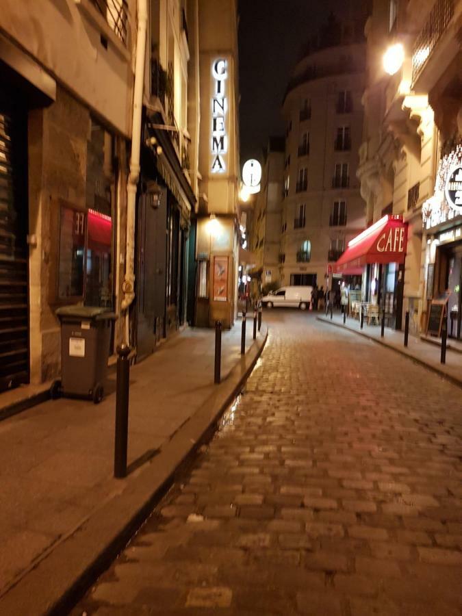 Bernardo 42 Galande Paris Exterior foto
